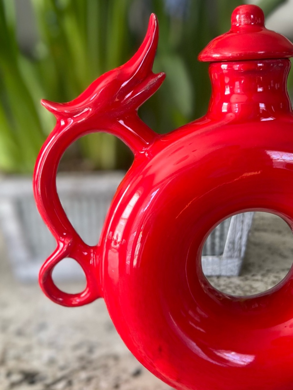Vintage Red Ceramic Donut Art Deco Teapot Handmade Signed LM 2000 Hull - Picture 5 of 10